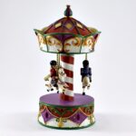 Carrossel com Pequenos Soldados de Estanho