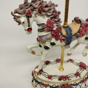 Cavalo de Carrossel com Música