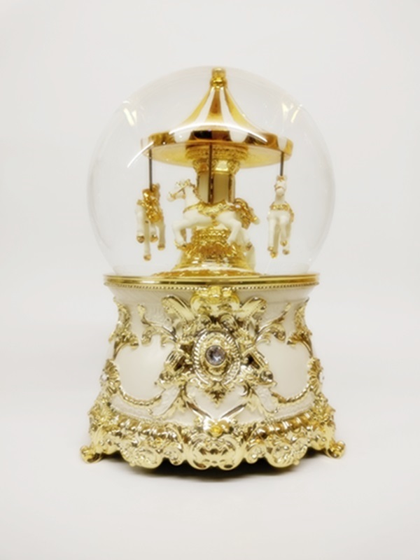 Globo Carrossel Dourado