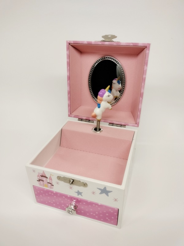 Caixa de Música com Princesa e Unicórnio