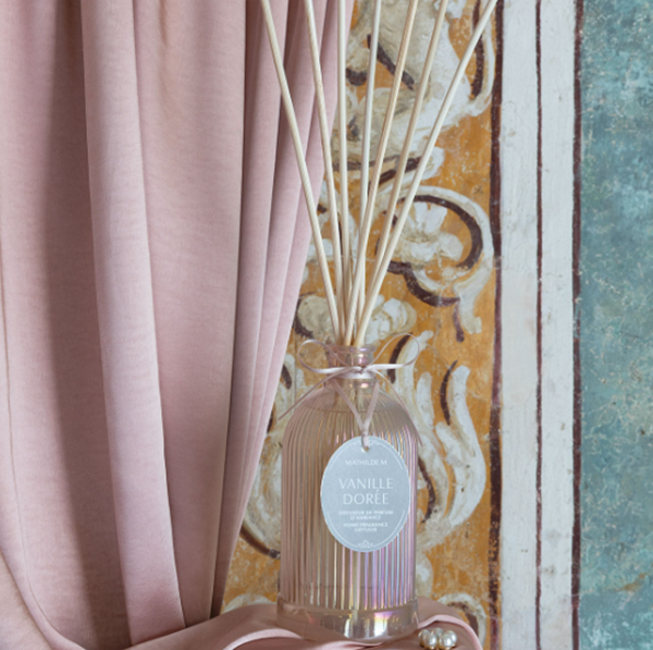 Difusor Mathilde M. para casa Les Intemporelles en Fête - Rose Élixir (500ml)