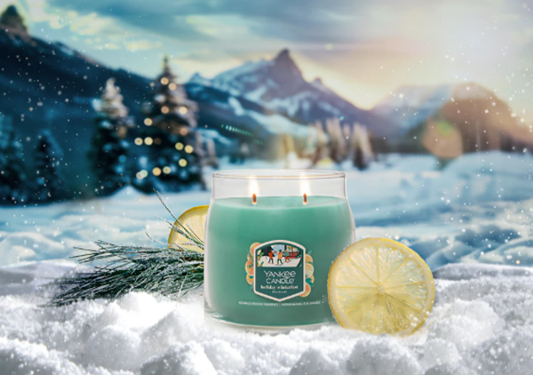 Yankee Candle- Santa on Skis