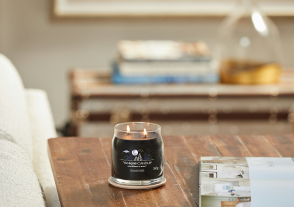 Yankee Candle Midsummer`s Night