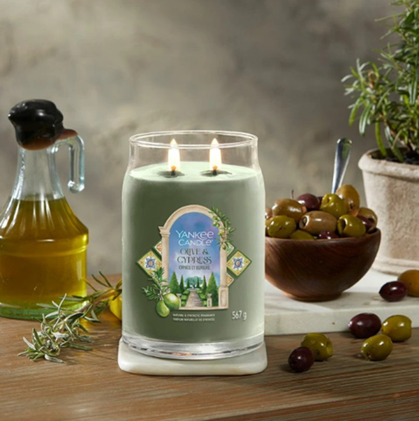 Yankee Candle Olive & Cypress