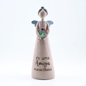 Anjo com Mensagem: "És uma Amiga maravilhosa"