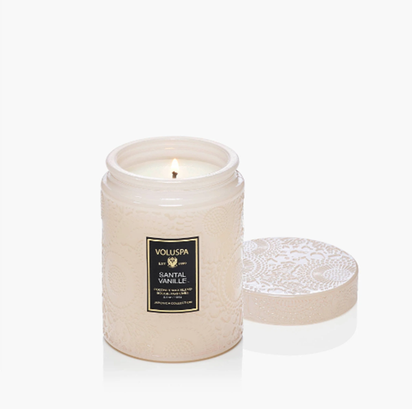 Vela Voluspa Santal Vanille – Jarro Pequeno