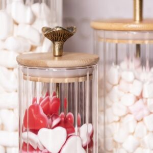 Puxador de Porta em Formato de Flor em Metal Dourado